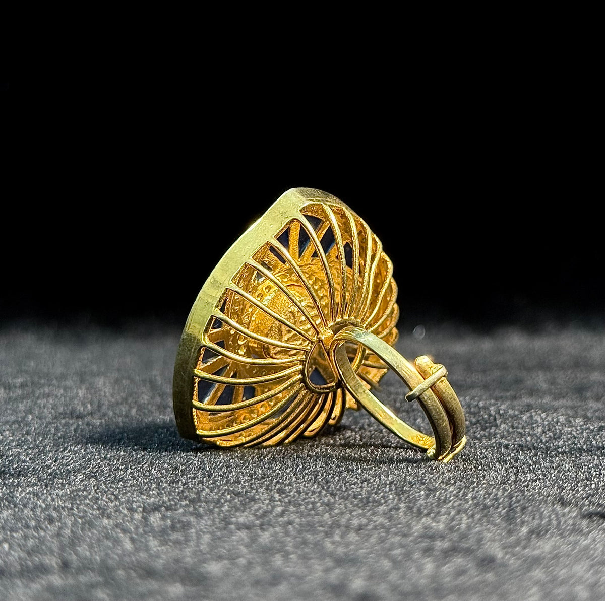 Ring