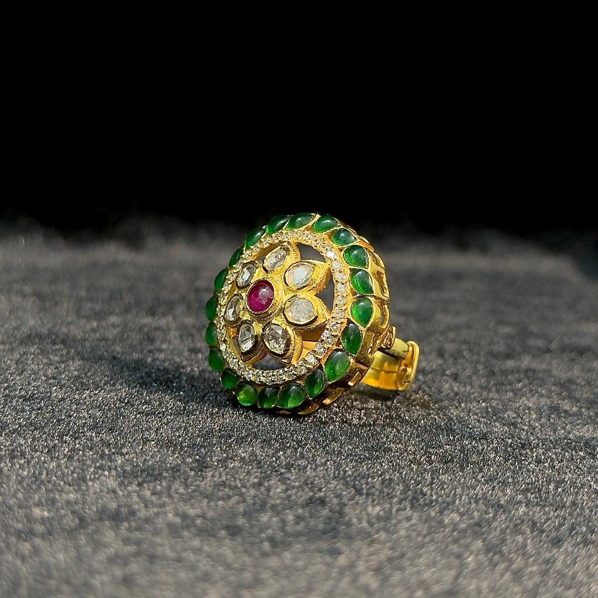 Ring