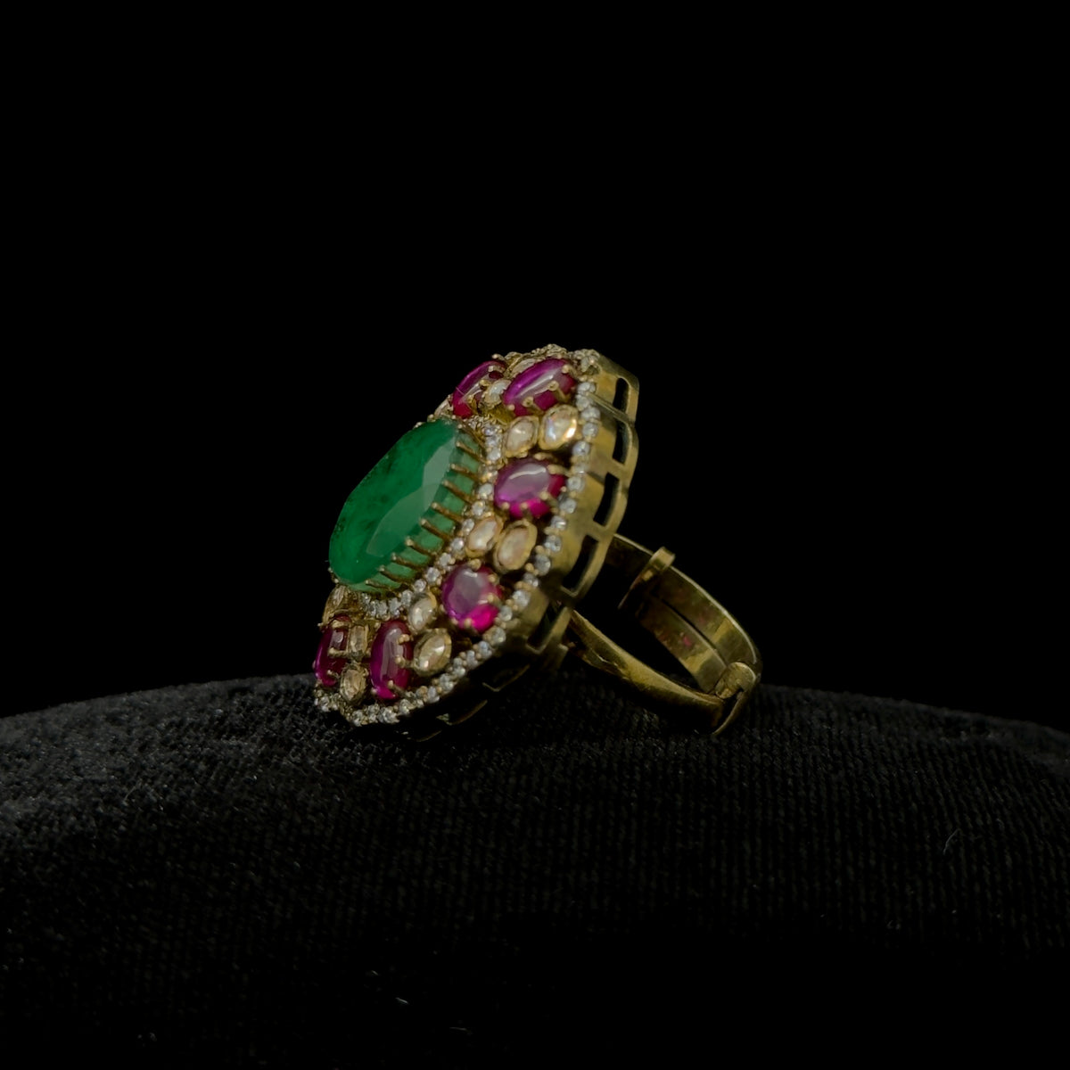Ring